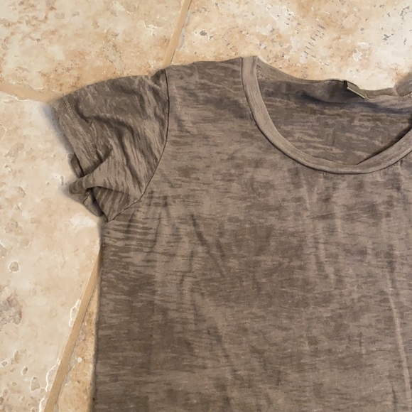 Alternative Apparel Olive Green Tee - Picture 2 of 7